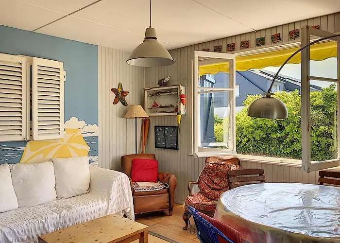 Casa de Férias Maison De Vacances A 20M De La Plage, Jardin Clos, Wi-Fi, Ideale Famille - Fr-1-361-163 *